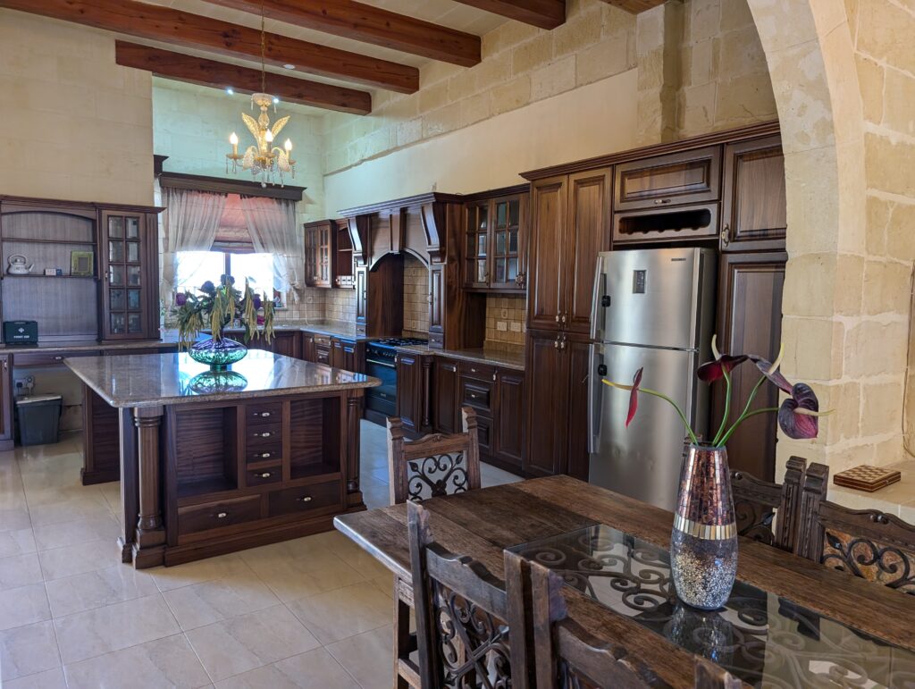 Warda Villa Kitchen