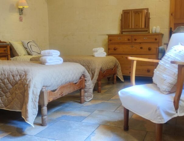 Ta' Guze Farmhouse Bedroom