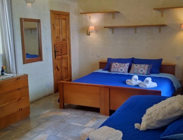 Ta' Guze Farmhouse Bedroom