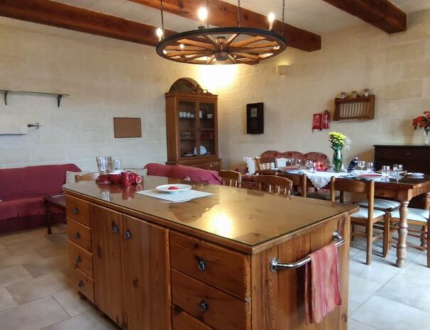 Ta' Guze Farmhouse Kitchen Area